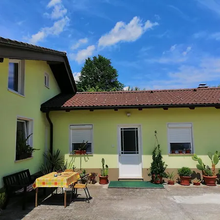 Deno * Podgrad (Notranjska)