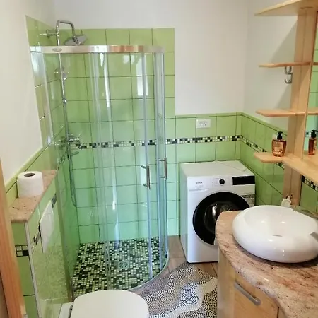 Deno Podgrad (Notranjska)