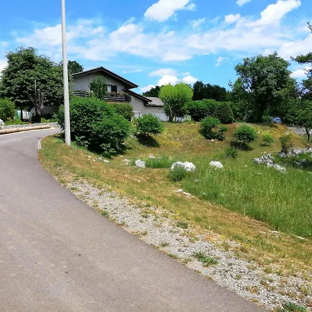 Deno Podgrad (Notranjska)